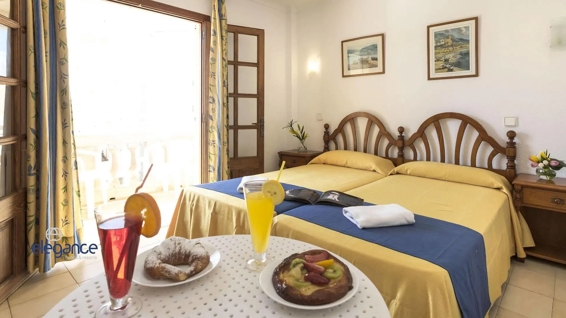 Sol Y Mar Apartments Cala Bona  Spanje