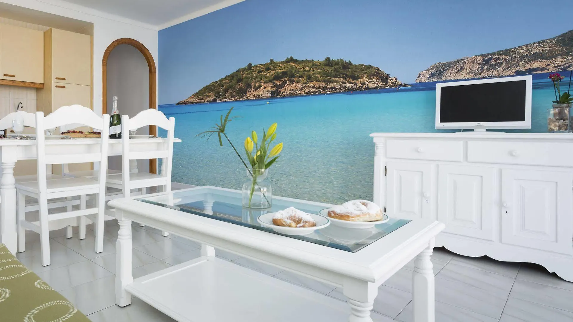 Aparthotel Sol Y Mar Apartments Cala Bona