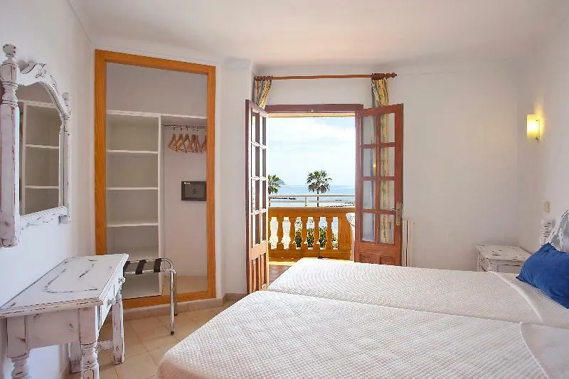 Sol Y Mar Apartments Cala Bona  3*, Cala Bona (Mallorca)