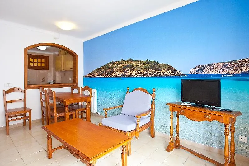 Sol Y Mar Apartments Cala Bona  3*, Cala Bona (Mallorca)